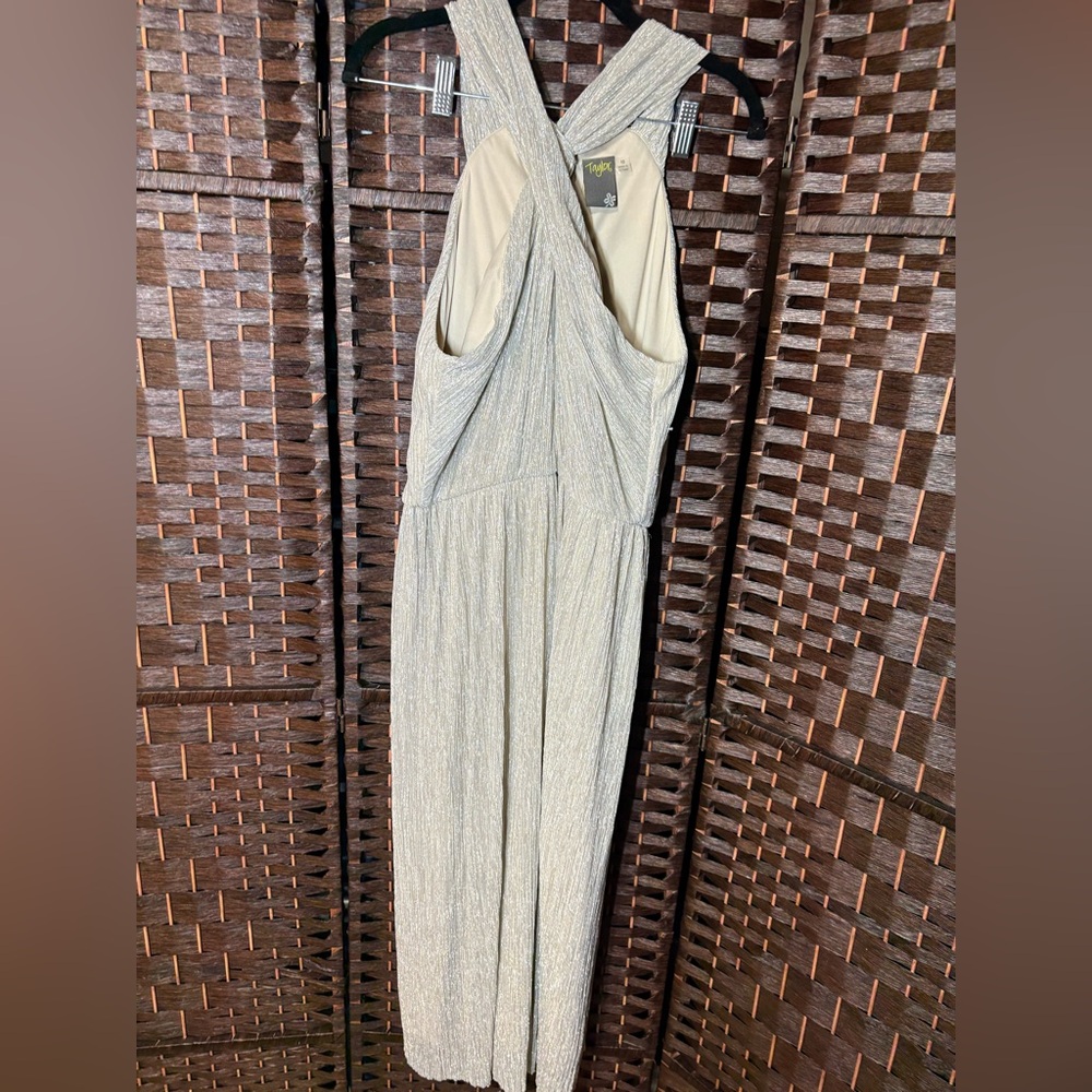 Taylor Metallic Silver Dress – Size 10
